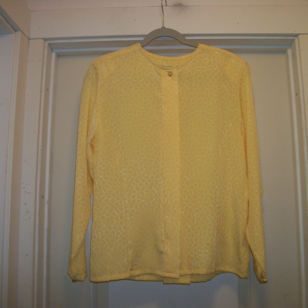 Butter Yellow Soft Girl Classic Girl Lovely Imprint Vintage Blouse 12